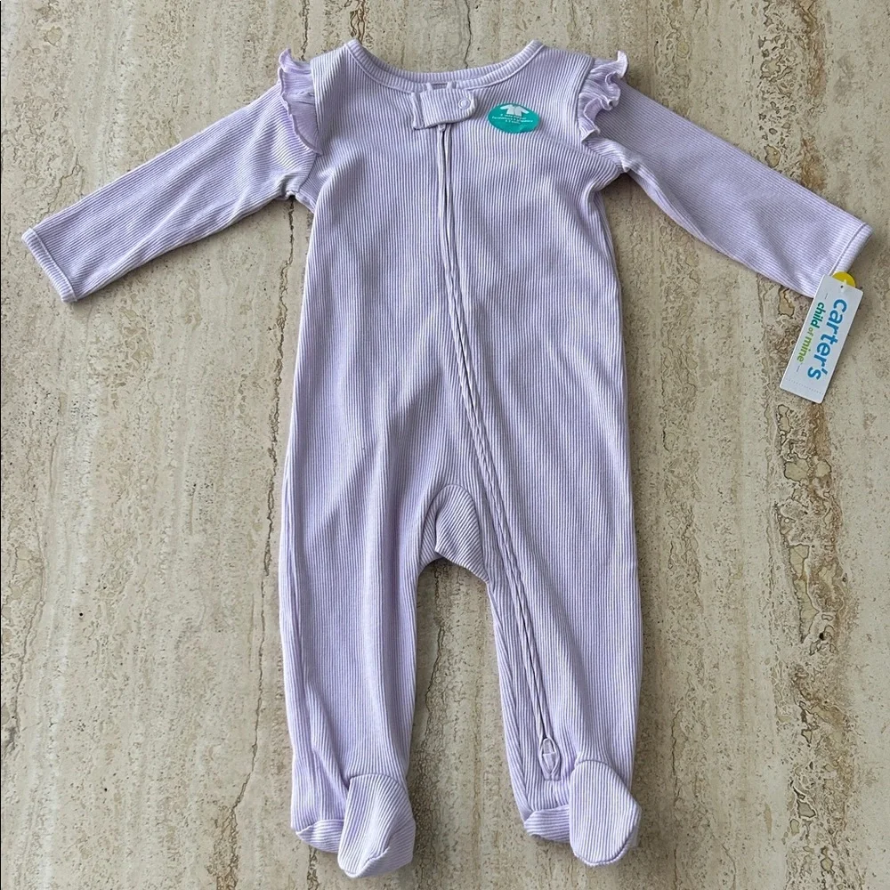 NEW 🆕 Carter's Light Purple Ruffle One Piece Pyjama 6-9 months - Picture 1 of 2